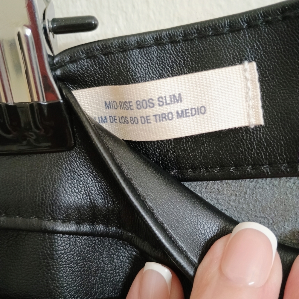 Universal Thread Black Skinny Jeans - Picture 7 of 7